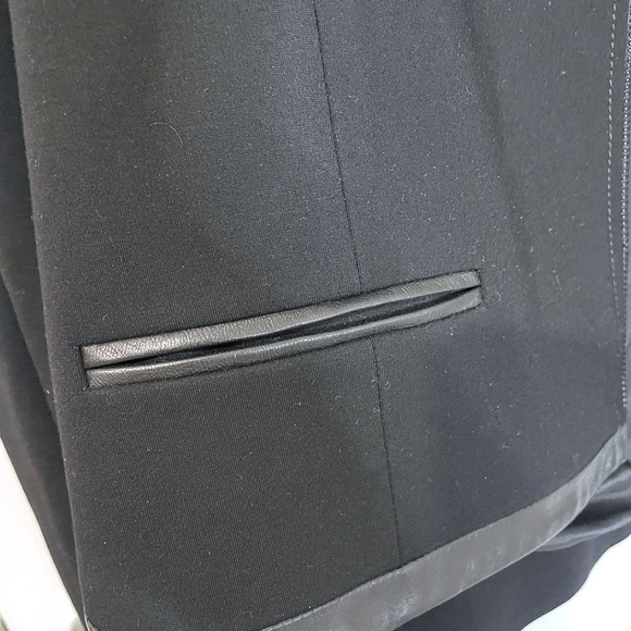 Danier Black Jersey Knit Blazer Sz S - Picture 4 of 15